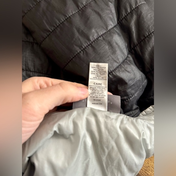 REI Girls Black Zip Up Puffer Jacket, Size L - Picture 8 of 8